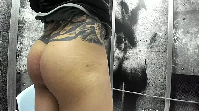 Gury_tattoo live XXX chat