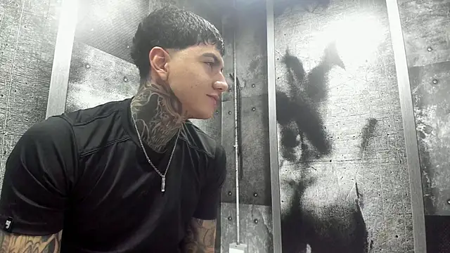 Gury_tattoo Live XXX-Chat