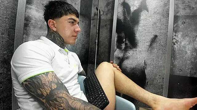 Show de webcam de Gury_tattoo