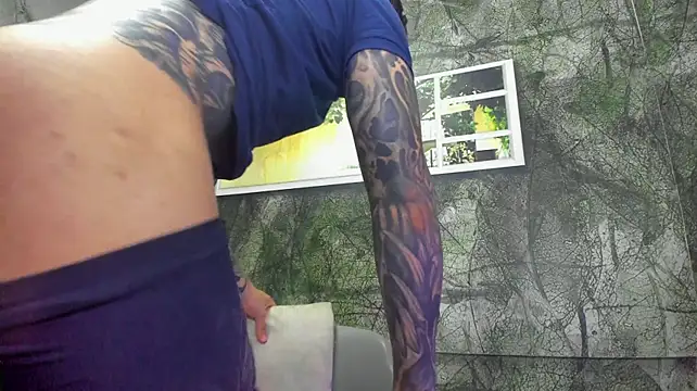 Gury_tattoo ওয়েবক্যাম শো