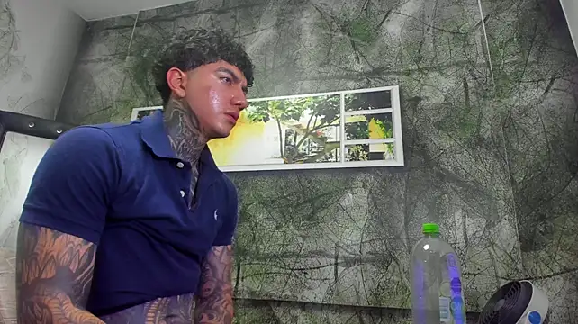 แชท XXX สดของ Gury_tattoo