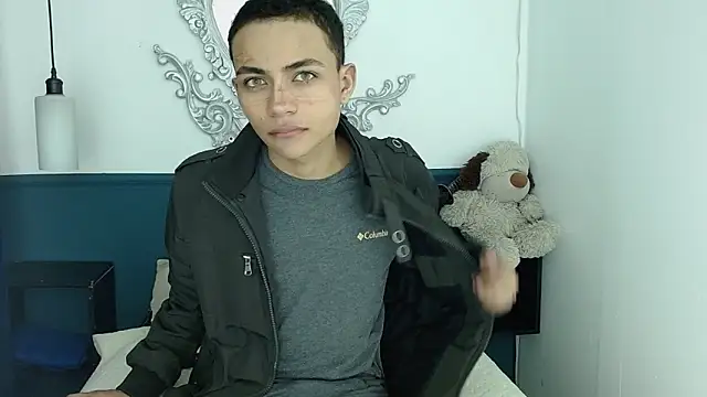 Show de romeo_laurient na webcam