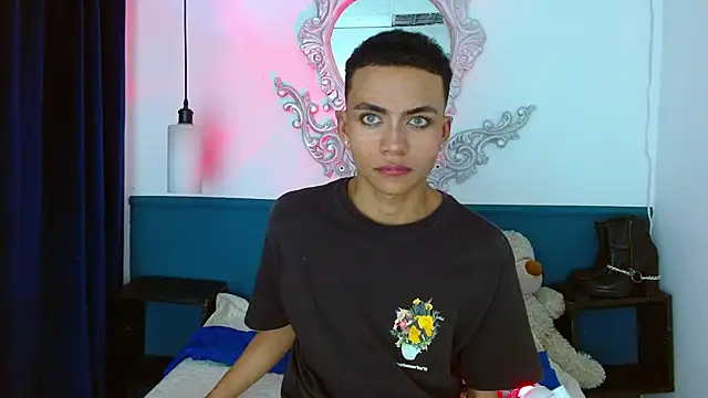 عرض كام romeo_laurient