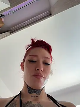 Ellelie_77's Webcam Show