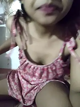 ALIZA_FENDY's Webcam Show