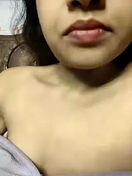 Pertunjukan Kamera Web ALIZA_FENDY