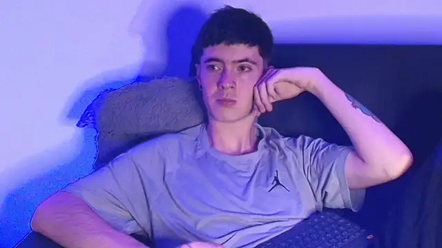 Lilkino_muller Pertunjukan Webcam