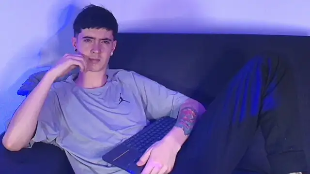 Lilkino_muller Adlı Modelin Web Kamerası Şovu