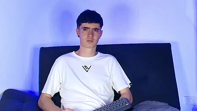 Lilkino_muller Шоу с уебкамера