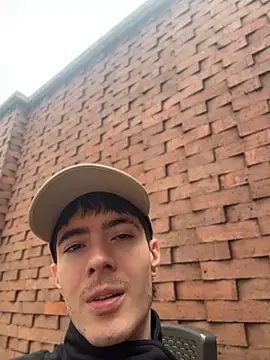 Maisonarca Pertunjukan Webcam