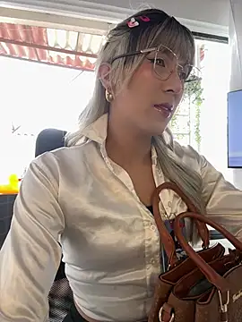 conny_latinaのウェブカメラショー