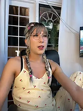 conny_latina Adlı Modelin Web Kamerası Şovu