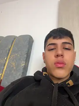 Angel_khouri_のウェブカメラショー