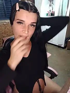 Show modela lua_bblinda na web-kameri