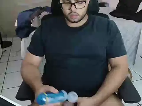 Derick_013 Webcam-Show