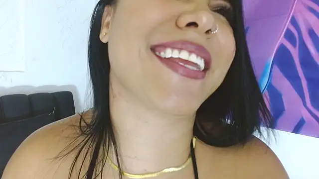 Živý XXX chat alessialux