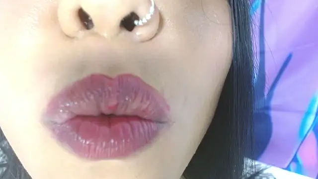 Živý XXX chat alessialux