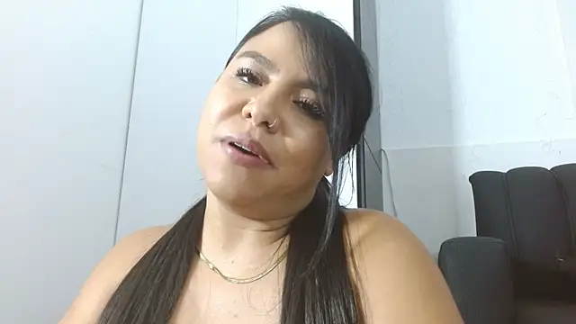 alessialux Live XXX-Chat