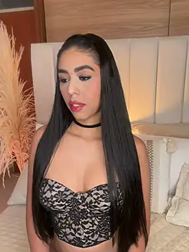 Rossie_Blooms – webcam-show