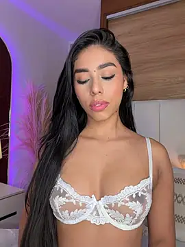 Rossie_Blooms' Webcam Show