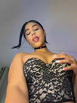 Rossie_Blooms' Webcam Show