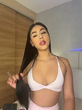 Rossie_Blooms' Live XXX Chat