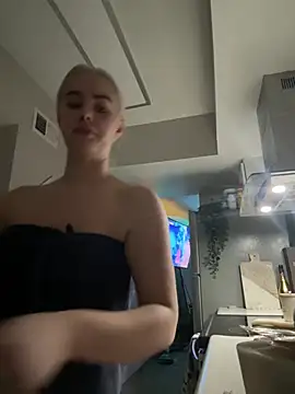 whitechocolate100M's Webcam Show