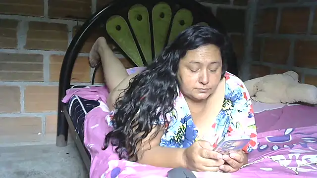 Chat +18 de tistmature-69 ao vivo