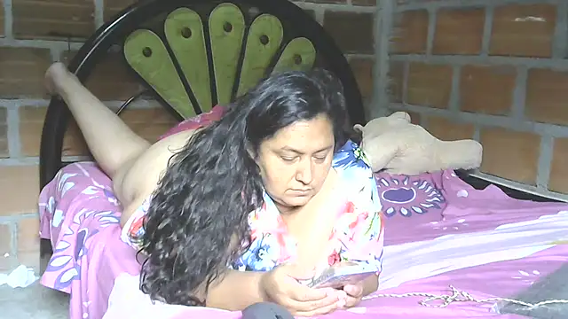 tistmature-69 live XXX chat