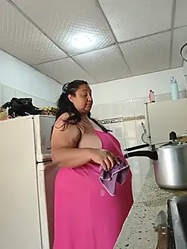 tistmature-69's Webcam Show