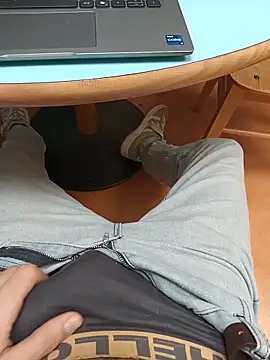 Fun_yacine Adlı Modelin Web Kamerası Şovu