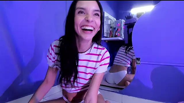 Zoe_444 Chat XXX in diretta