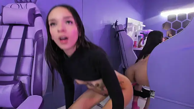 Zoe_444n Webbikameraesitys
