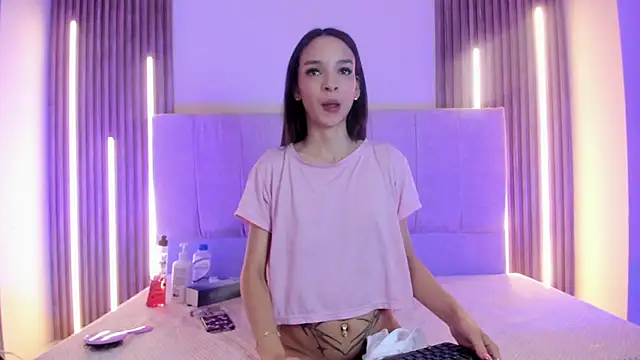 Zoe_444 – Live XXX-chat