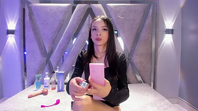 Zoe_444's Live XXX Chat