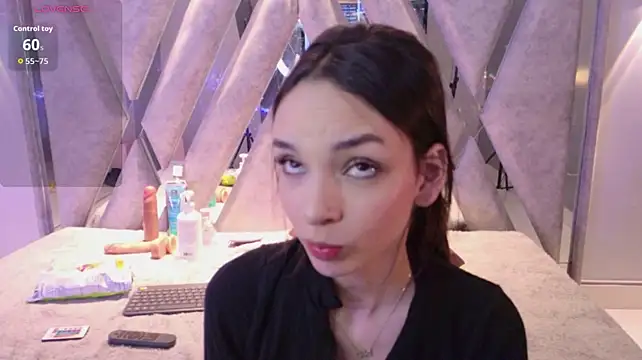 Zoe_444 Adlı Modelin Canlı XXX Sohbeti