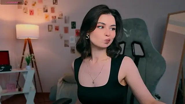 צ'אט XXX בשידור חי של rebbekkakowalski