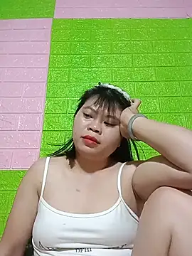 Xuka_lyssn Live XXX chat