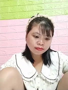 Xuka_lyss' Live Sex Cam Show
