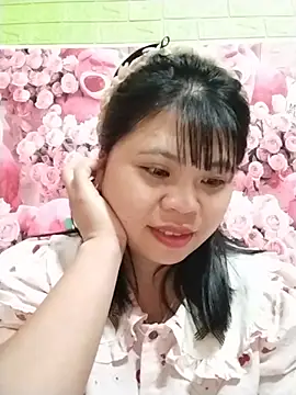 Xuka_lyss' Live XXX Chat