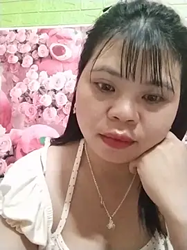 Xuka_lyss Webcam Show