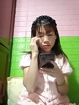 AmyLinee01 Show Webcam