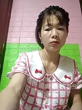 AmyLinee01 – live chatrum