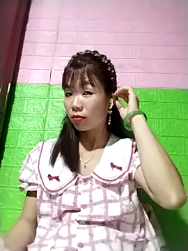 AmyLinee01 在線直播表演