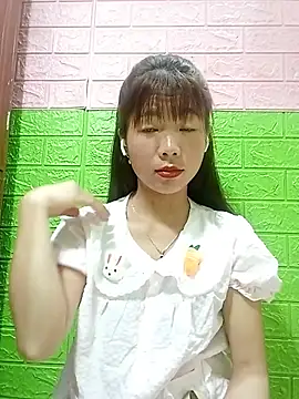 AmyLinee01 Adlı Modelin Web Kamerası Şovu