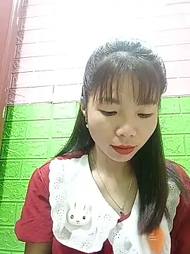 AmyLinee01 在線直播表演