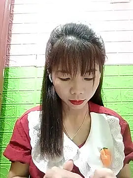 AmyLinee01 在線直播表演