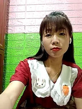 AmyLinee01 Show Webcam