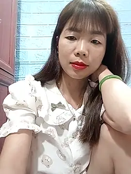 AmyLinee01 在線直播表演
