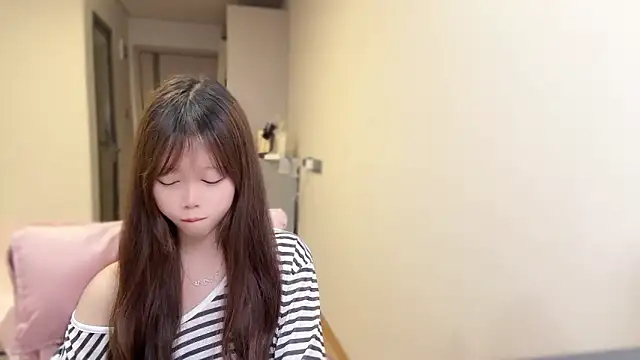xiaobaozi-520's Live Chat Room